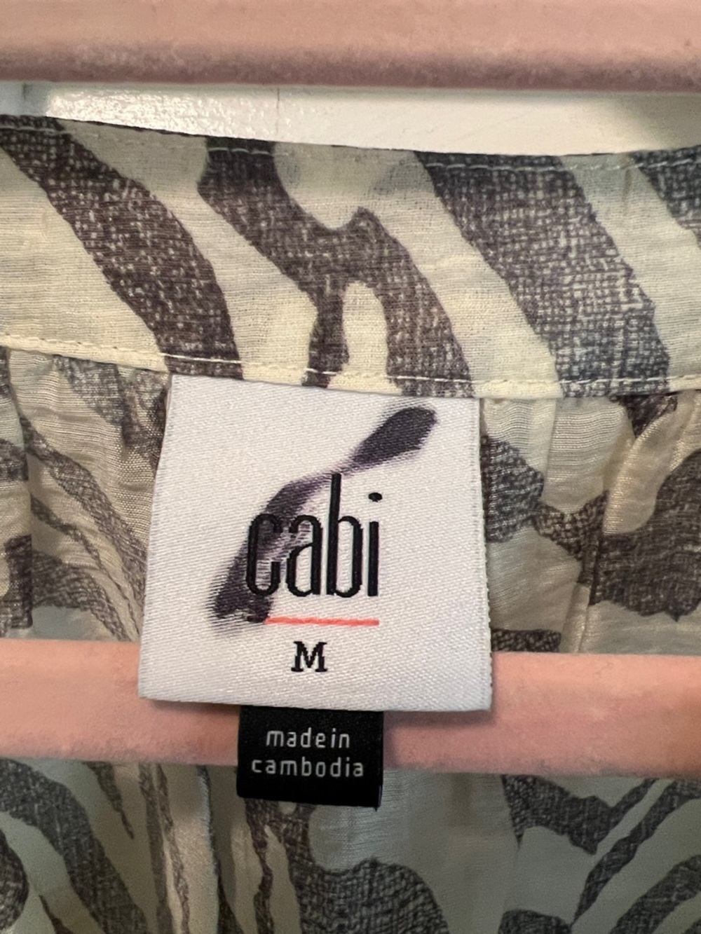 #1767**CAbi Ivory and Brown Zebra-Print V-Neck Blouse - Picture 3 of 12
